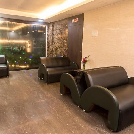 Hotel City Point Dadar Mumbai  Buitenkant foto